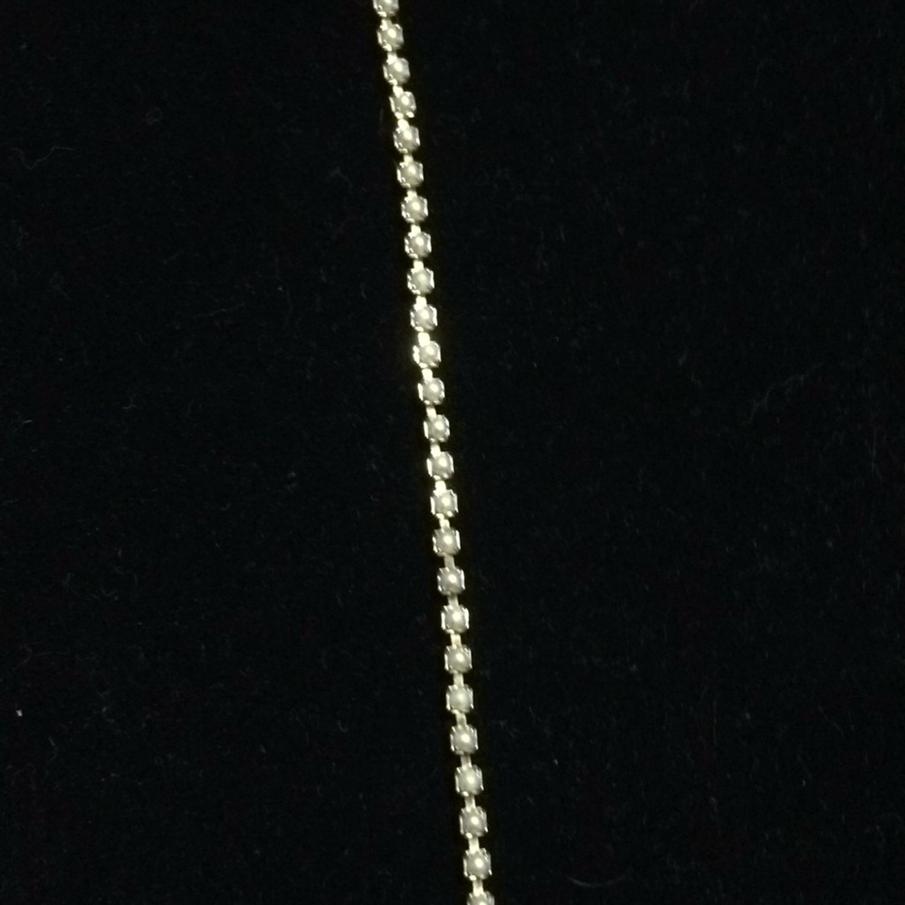 Gold pearl bracelet